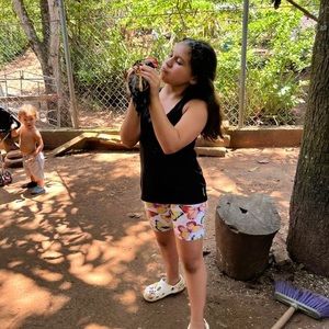 Meet your Posher, Isabel